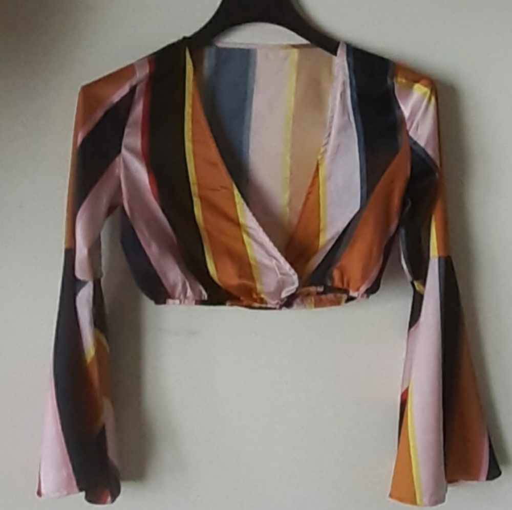 Pretty Little Thing Womens Top size 6
